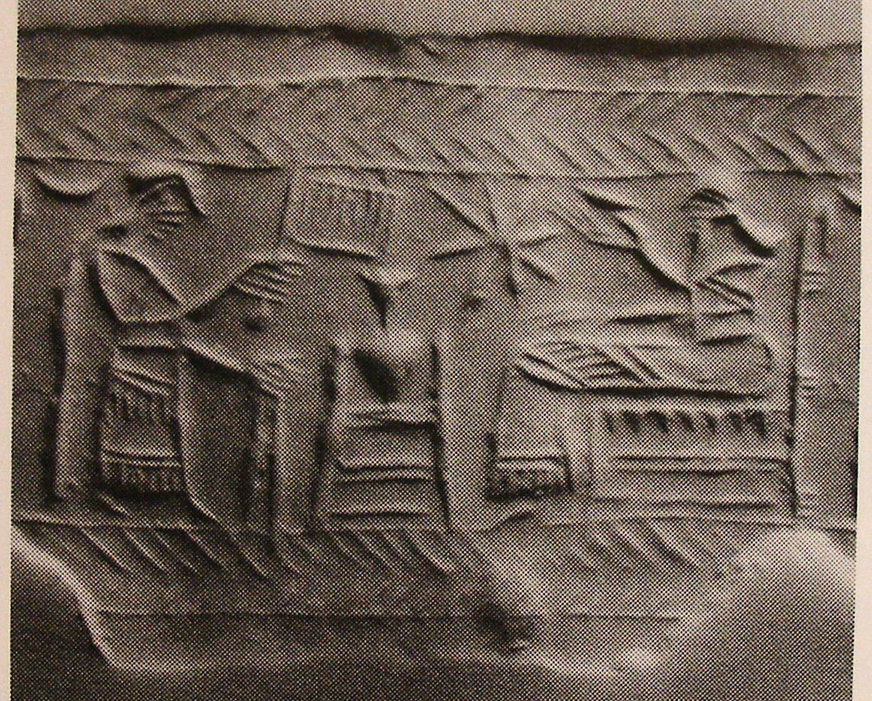 Pot-stand between king sitting on throne and his attendant